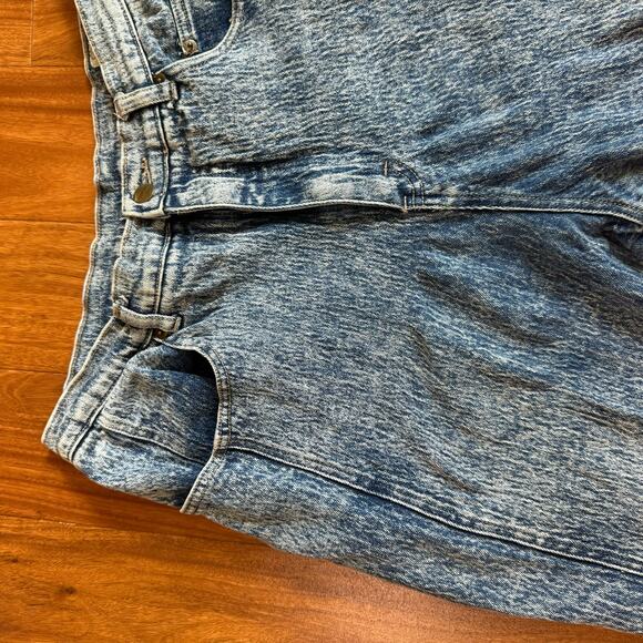 Stefano World Wide Dark Wash Acid Wash Peg Leg Zipper Accent Jeans size  20 - Picture 3 of 10